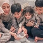 Fairuz A Rafiq & Sonny Septian: Potret Keluarga Bahagia yang Bikin Hati Hangat