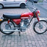 Honda CB100: Legenda Jalanan yang Tak Pernah Pudar