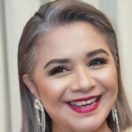 Ruth Sahanaya dan Rahasia Keluarga Harmonis: Tak Gengsi Minta Maaf ke Anak