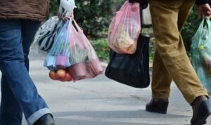 Plastik, Ancaman Tak Terlihat: Bahayanya Bisa Ganggu Kesehatan Jantung