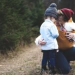 Mendidik Si Kecil Lewat Alam: Strategi Parenting Seru untuk Anak Usia Dini