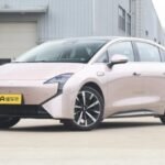 Sedan Listrik Rasa Premium: Mobil Buatan Maskapai China Ini Bikin Tercengang!