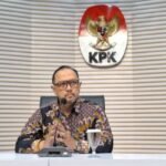 KPK Geledah Rumah Pengusaha Robert Bonosusatya, Sita Sejumlah Uang: Apa yang Terjadi?