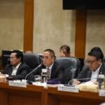 Tentu, mari kita bahas APBN dengan gaya yang informatif dan mudah dipahami.