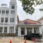 Tentu, mari kita bahas masa depan transportasi dalam sebuah artikel yang informatif dan mudah dicerna.