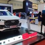 Mobil Premium di Indonesia: Lebih dari Sekadar Kendaraan, Sebuah Pernyataan Gaya Hidup