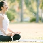 Yoga: Lebih dari Sekadar Fleksibilitas, Sebuah Perjalanan Menuju Keseimbangan Diri